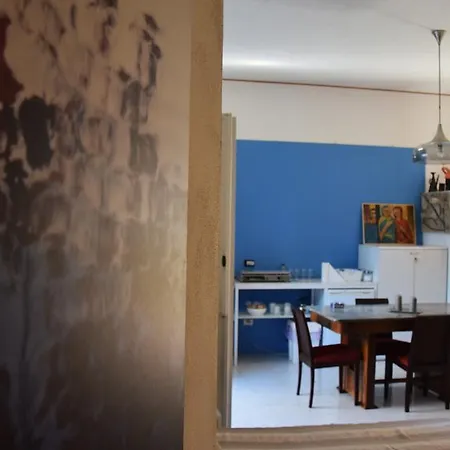 아파트 Artroom Garden 노토